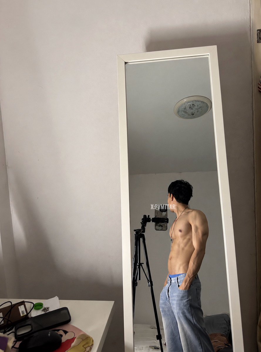 Pymttar's tweet photo. พอป่องแล้ว ยุบไม่ลง https://t.co/DYzEjdQKSy