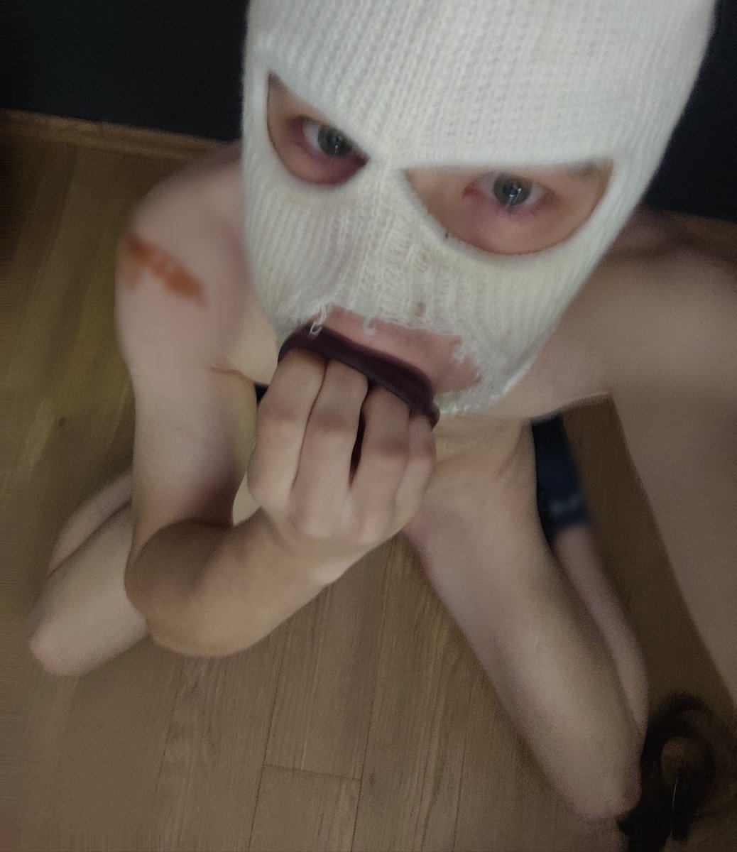 sirdrawinglord4's tweet photo. Choking and crying on cock must be my natural habitat. What would you do with me?
.
.
#nsfw #ftmporn #deepthroat #transporn #choking #slut #bitch #fucktoy #submissive #subboy https://t.co/9QdnyiTbtL