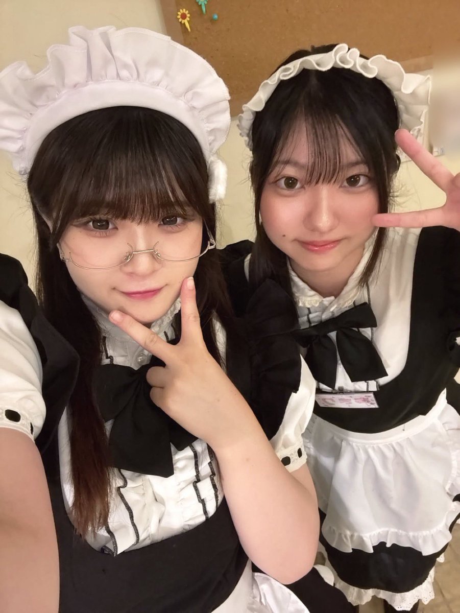 Amari_time's tweet photo. おつたいむおつたいむおつたいむですよぉ〜！！

今日はたいむの日でした！まおさんと入れ替わりでスヤさんろいさんとお給仕❣でしたよ❣

本日もあまりドリンク・差し入れドリンクありがとうございました🙇‍♀年内にすき家のキング牛丼か丸亀の特盛り食べるので食べたら載せますね👍

⬇️スヤあま♡♡ https://t.co/IEePUvZDKt