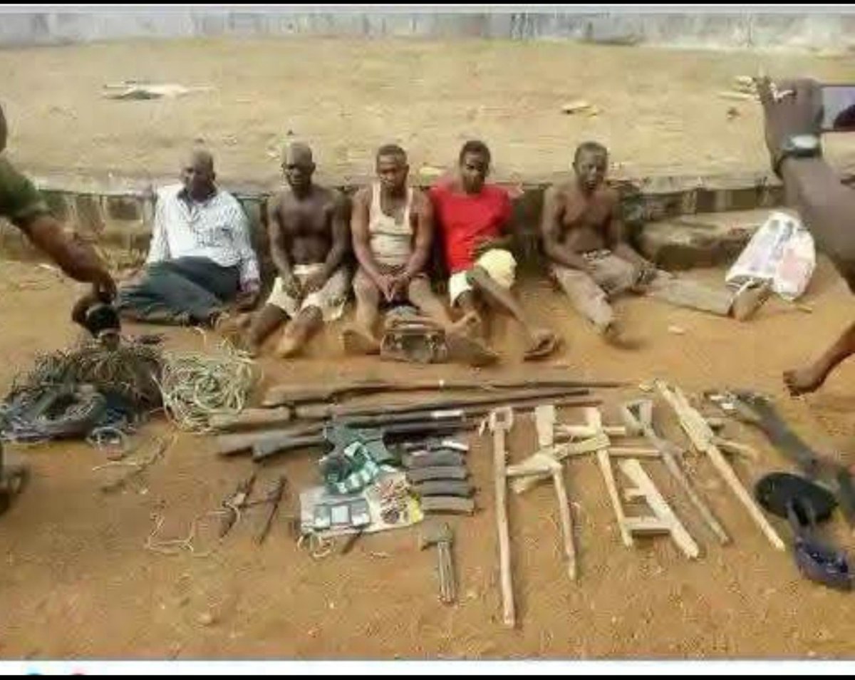 ana_herleemerh's tweet photo. While the self-confessed terrorist Reverend Father from Plateau State was traveling to report Nigerian Muslims to Benjamin Satanyahu, his Christian terrorists invaded a Fulani ruga, killing Fulani people and rustling their cattle. They have now been captured by our troops.

May God continue to expose and destroy all those who use the Fulani as a cover for their terrorism to advance their anti-Islamic agenda.