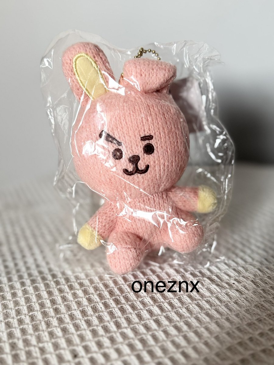oneznx's tweet photo. 🐰 cooky ไหมพรม 
250 รส. ค่ะ 

#ตลาดนัดบังทัน #ตลาดนัดbt21 https://t.co/g9SxfaqUFw