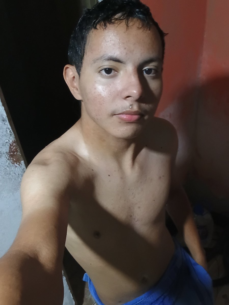 MarcilioGo71609's tweet photo. Alguém toparia um A3 comigo? 🔥🍌😈 https://t.co/wDRozAM1hL
