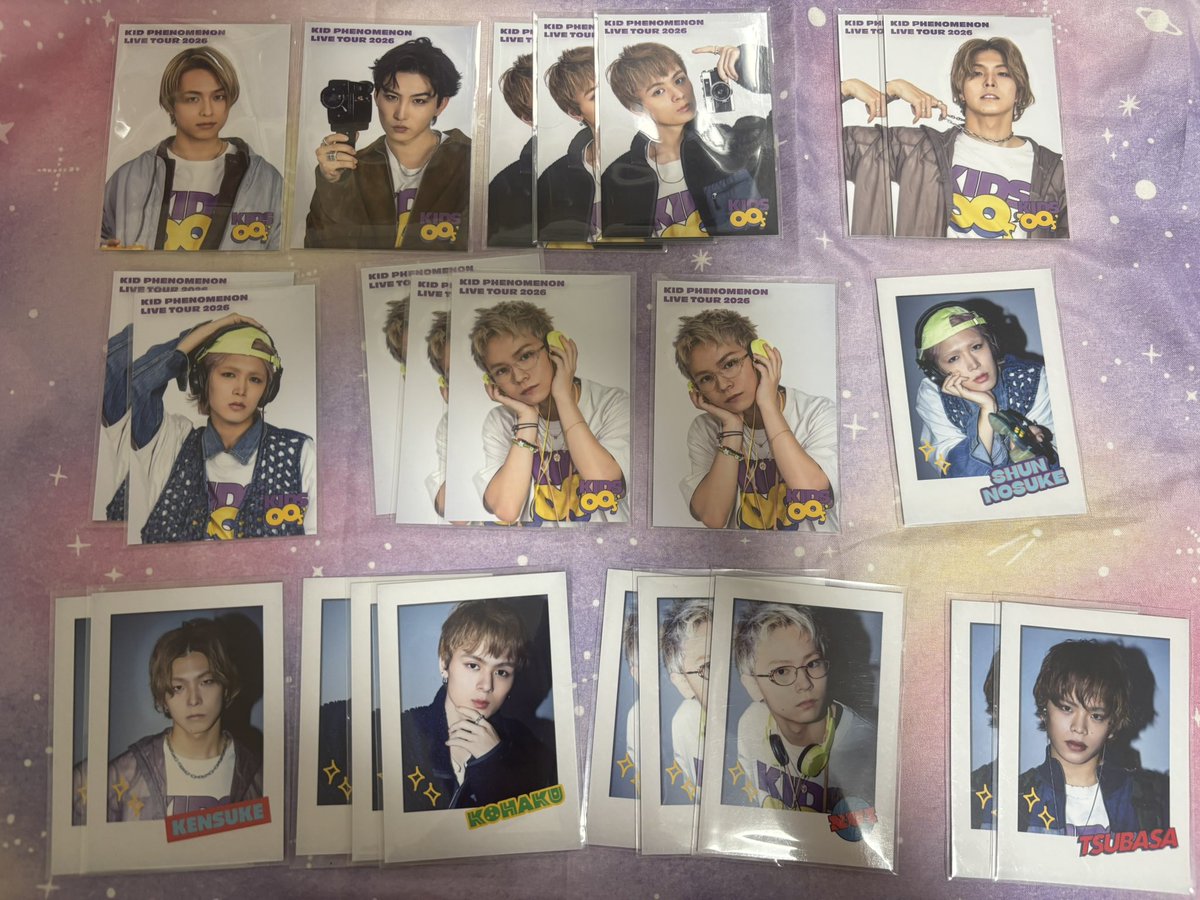 e__ka_kp's tweet photo. HiGH&amp;LOW  sunflower FANTASTICS フォトカード　交換

求▶︎ハイローシクレ佐藤大樹、過去の佐藤大樹フォトカード（FANTASTICSバージョン、未所持多いです）

譲▶︎写真のもの

郵送優先 https://t.co/rdd51wKZSl