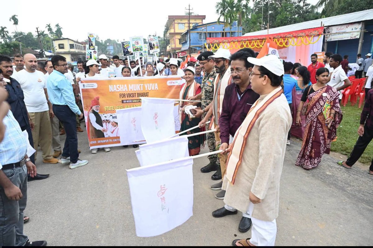 MYBharatHQ's tweet photo. 100 Weeks. One Sankalp. One Nasha Mukt Bharat!

The State-Level Walk for #NashaMuktYuva in Tripura brought together youth in a powerful show of unity &amp; resolve, with Hon’ble Minister Shri Tinku Roy, Minister of Youth Affairs &amp; Sports, joining as Chief Guest.

 #MYBharat https://t.co/1w8QHOxdKB