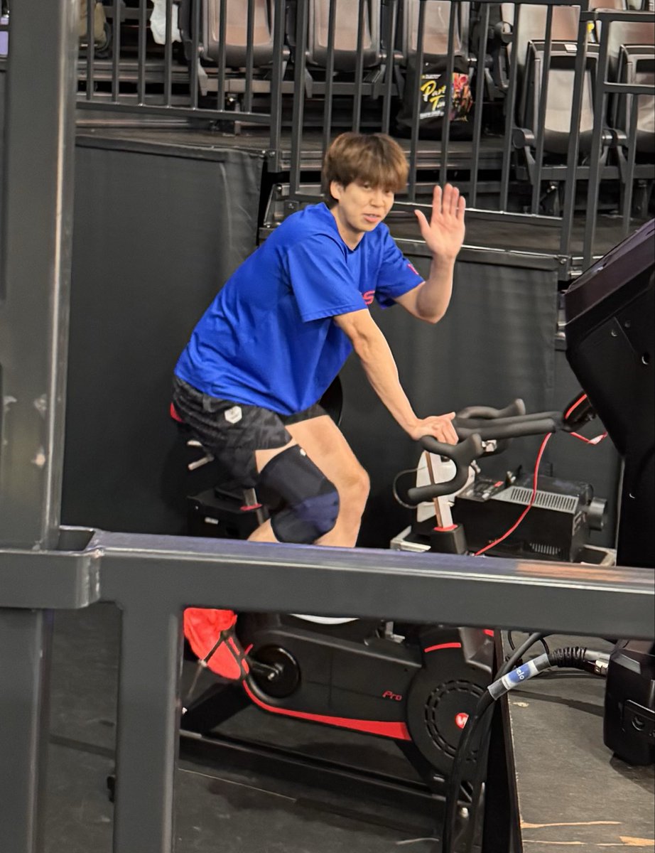thunderayano's tweet photo. 茨城ロボッツの中村功平選手にお礼を伝えたいです。バイクをやっていた中村選手が私が落としたお財布に気づいて警備員さんに教えてくれたそうです。本当に本当にありがとうございます😊お礼を伝えたくても直接伝えられないのであげさせていただきます。中村選手に届きますように。#中村功平 https://t.co/ABK1uwAu3W