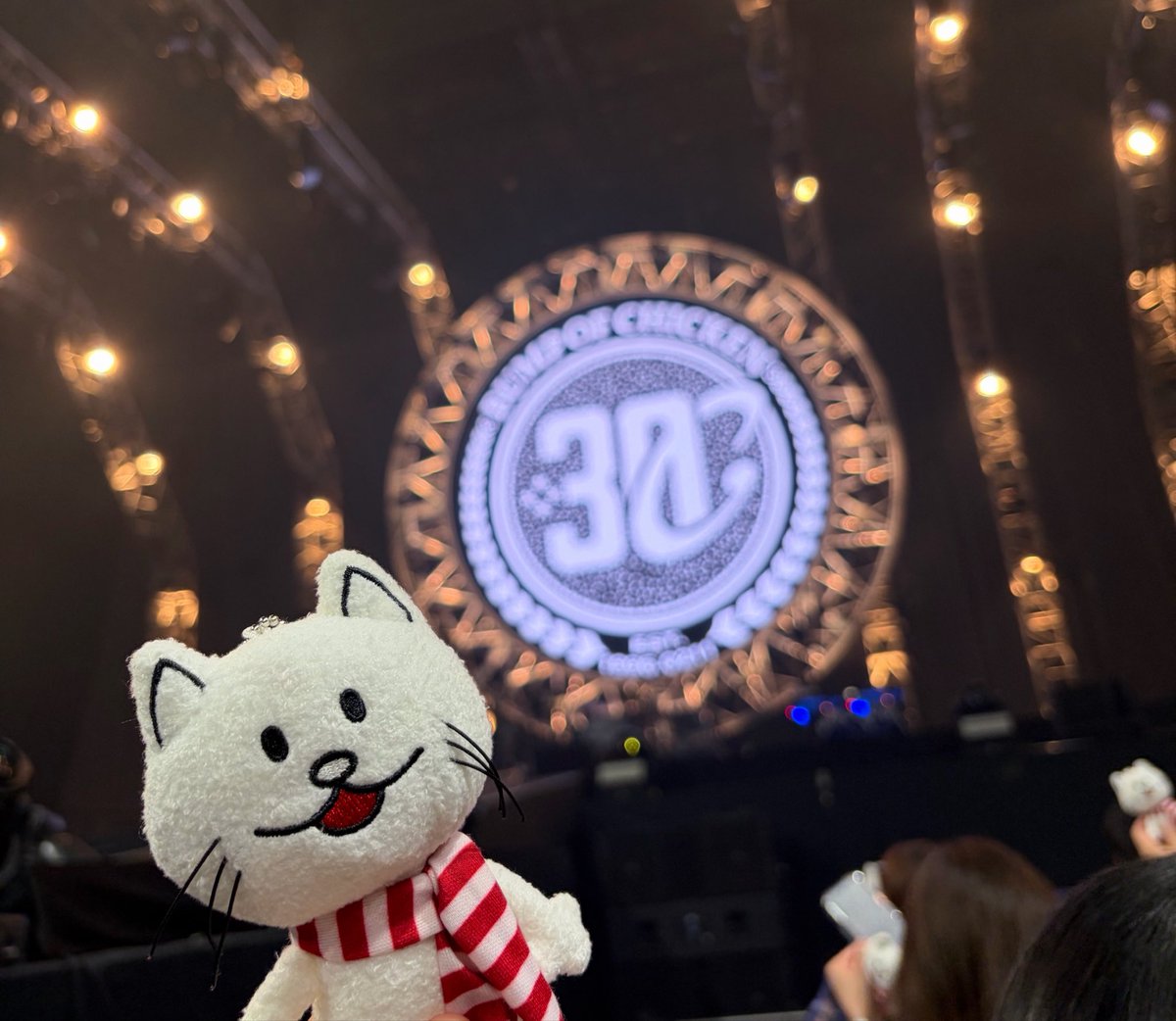 amiami__uni's tweet photo. 宮城 2日目 最高でした😭 
最初から鳥肌立ちまくりの感動しまくり！
前回に続けて良席のなんと花道横！！
目の前で藤くん止まってくれたり、ちゃまとヒロが2人で向かい合って演奏してるのを目の前で見れて幸せでした☺️
あとはネタバレになりそうなので辞めときます笑

次は東京ドーム！！！行くぞ〜！ https://t.co/t5IPBoC4aT