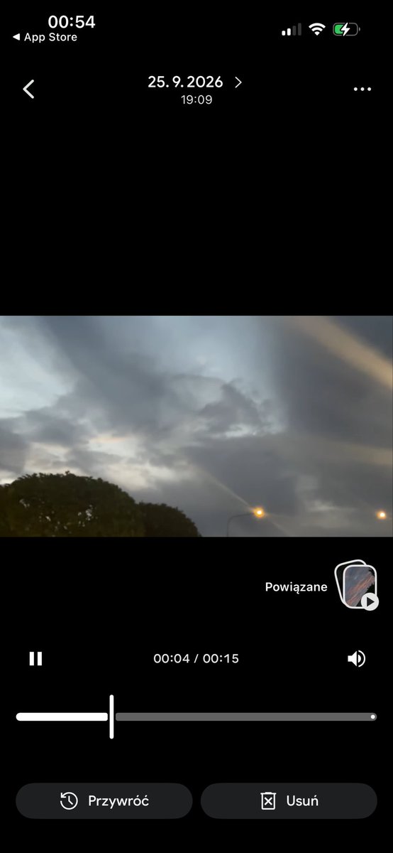 Tempicielx2iz's tweet photo. ###OPAVA DAY1.10.26##TIME 18:45##DEMONY NA NIEBIE## https://t.co/5hoP7vmslb