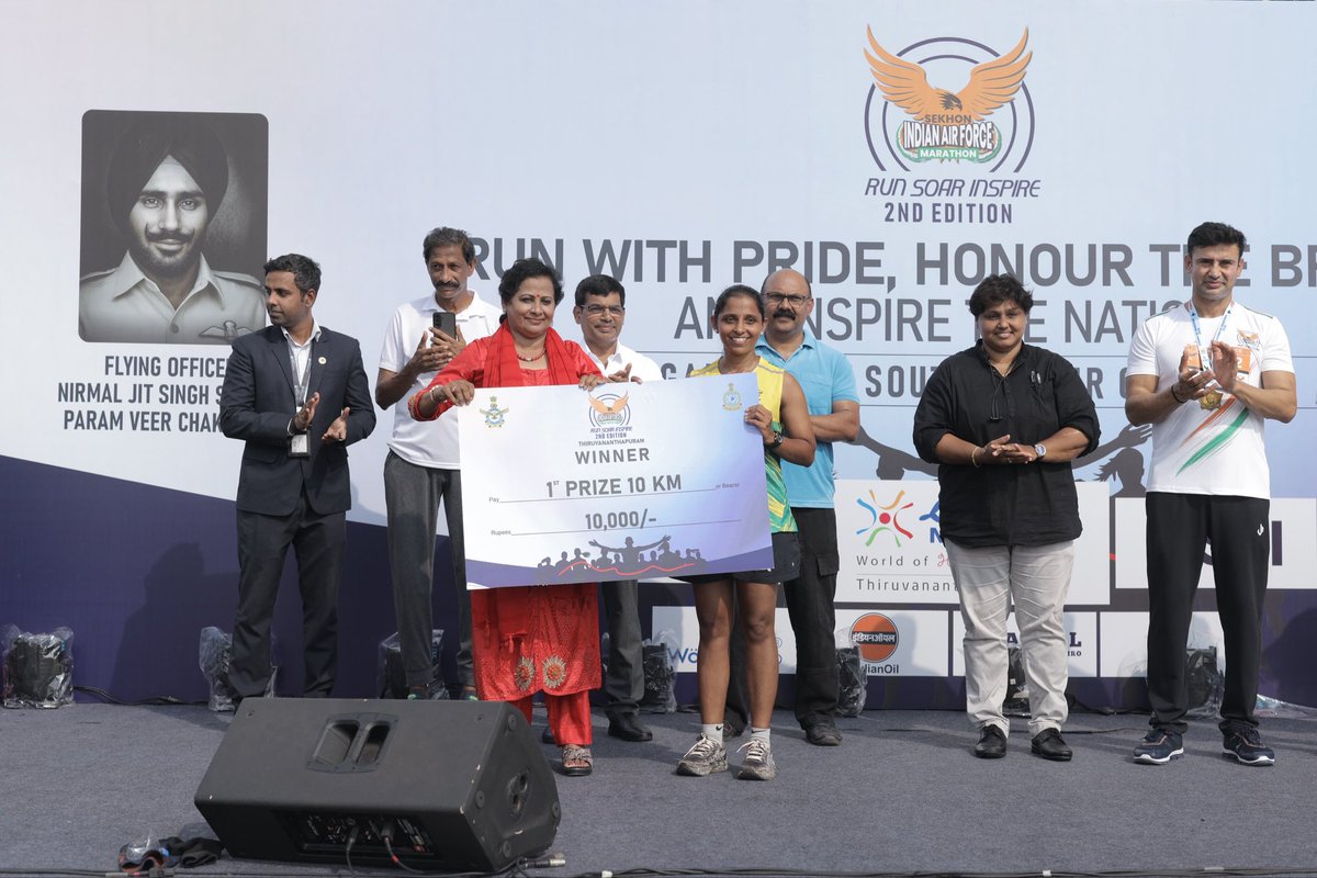 IafSac's tweet photo. 💪 Adding to the spirit of the occasion, Air Marshal Jasvir Singh Mann, AVSM, VM, AOC-in-C, Southern Air Command, along with Mr Sangram Singh, MMA fighter, actor and two time Commonwealth Heavyweight Champion along with Mrs Padmini Thomas, Arjuna Awardee, former Asian Games medallist and Mrs K C Lekha, World Boxing Champion, Dhyan Chand Awardee, inspired participants to embrace fitness, discipline and the pursuit of excellence.

🏆 The spirit of competition shone through as winners across various race categories were felicitated and presented prizes in recognition of their outstanding performances, celebrating their dedication, determination and sporting excellence.