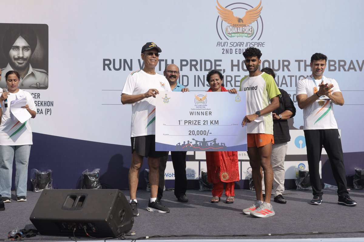IafSac's tweet photo. 💪 Adding to the spirit of the occasion, Air Marshal Jasvir Singh Mann, AVSM, VM, AOC-in-C, Southern Air Command, along with Mr Sangram Singh, MMA fighter, actor and two time Commonwealth Heavyweight Champion along with Mrs Padmini Thomas, Arjuna Awardee, former Asian Games medallist and Mrs K C Lekha, World Boxing Champion, Dhyan Chand Awardee, inspired participants to embrace fitness, discipline and the pursuit of excellence.

🏆 The spirit of competition shone through as winners across various race categories were felicitated and presented prizes in recognition of their outstanding performances, celebrating their dedication, determination and sporting excellence.