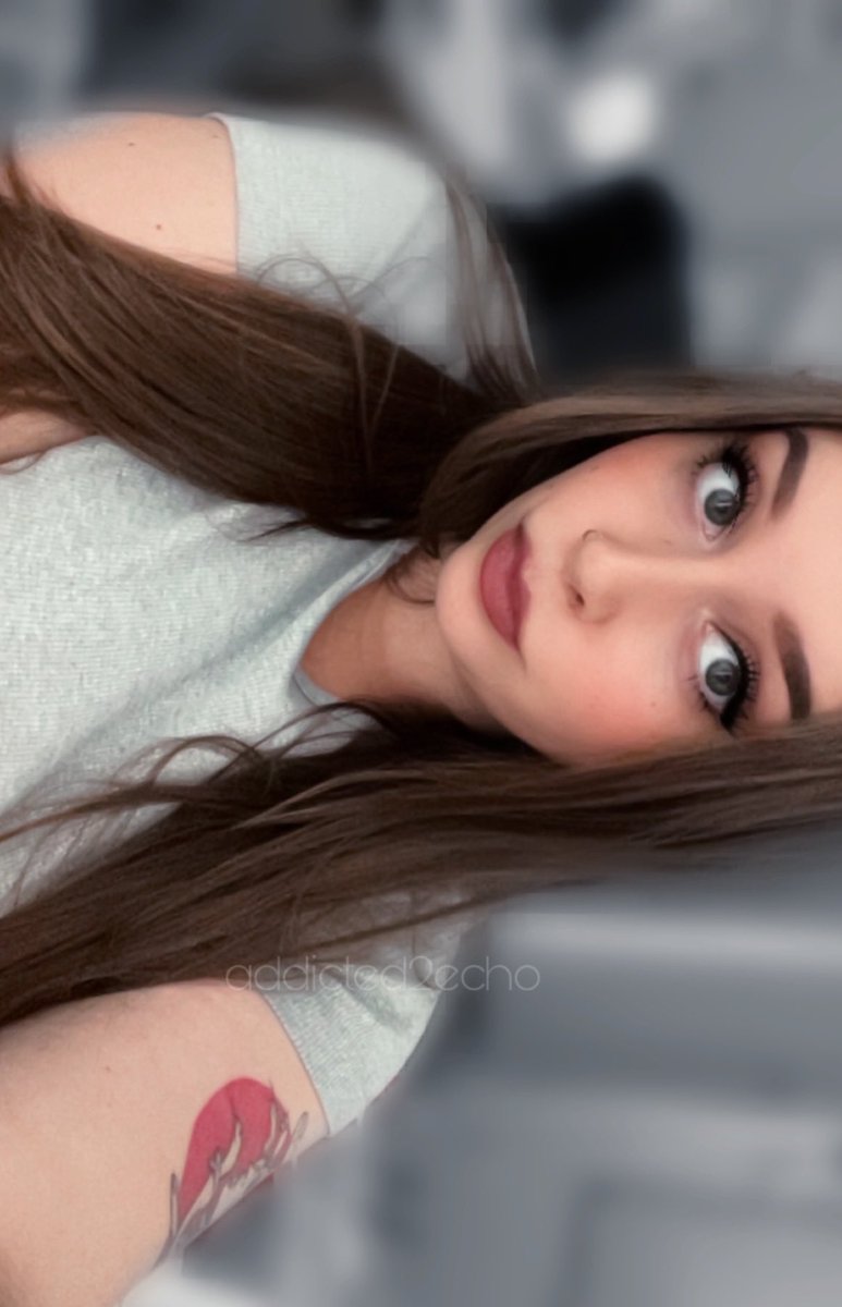 addicted2echo's tweet photo. pretty face + used white socks is a lethal combination; a weak finsub like you can’t stand a chance. ~ https://t.co/TlW9TaAcfY