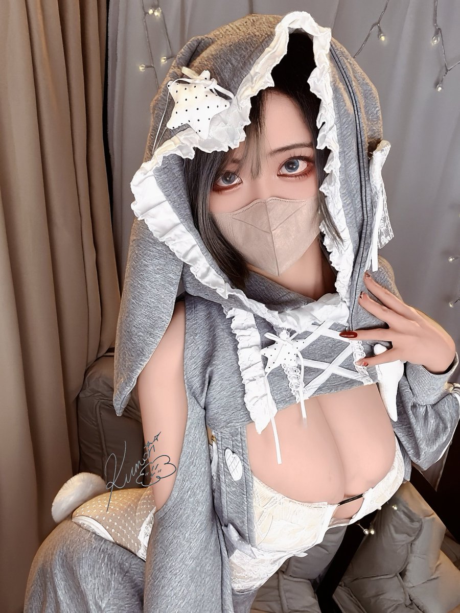 kumori_01's tweet photo. 【今天是性感可愛兔兔】笑完來看你的愛播開台
https://t.co/TYyWTRyws3 https://t.co/vwis9QyG0W