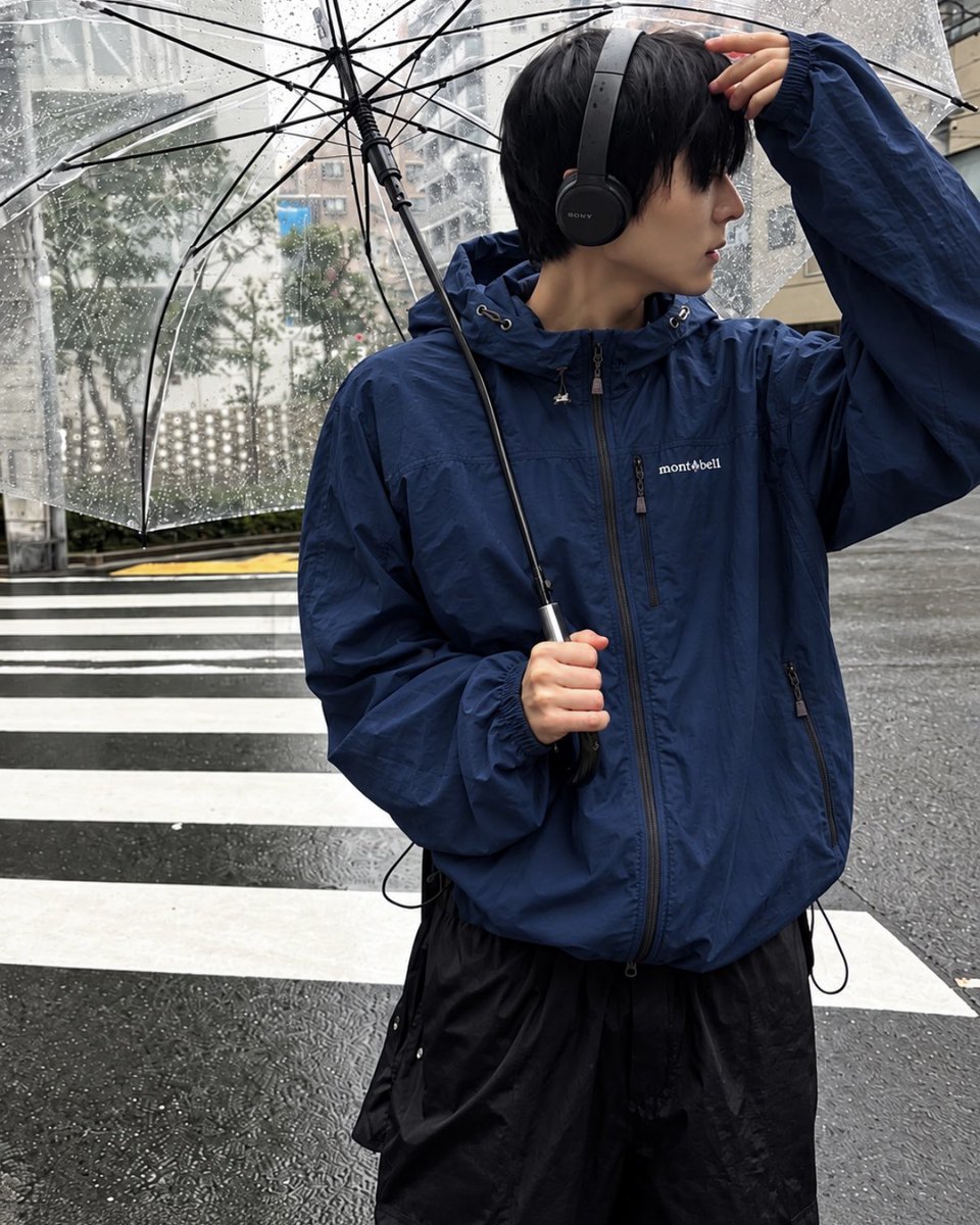 s_selectman's tweet photo. mont-bellの撥水ジャケット、コスパが限界突破してる
この見た目と機能で1万円前半は安すぎて心配になるレベル... https://t.co/b9z4VqyirQ