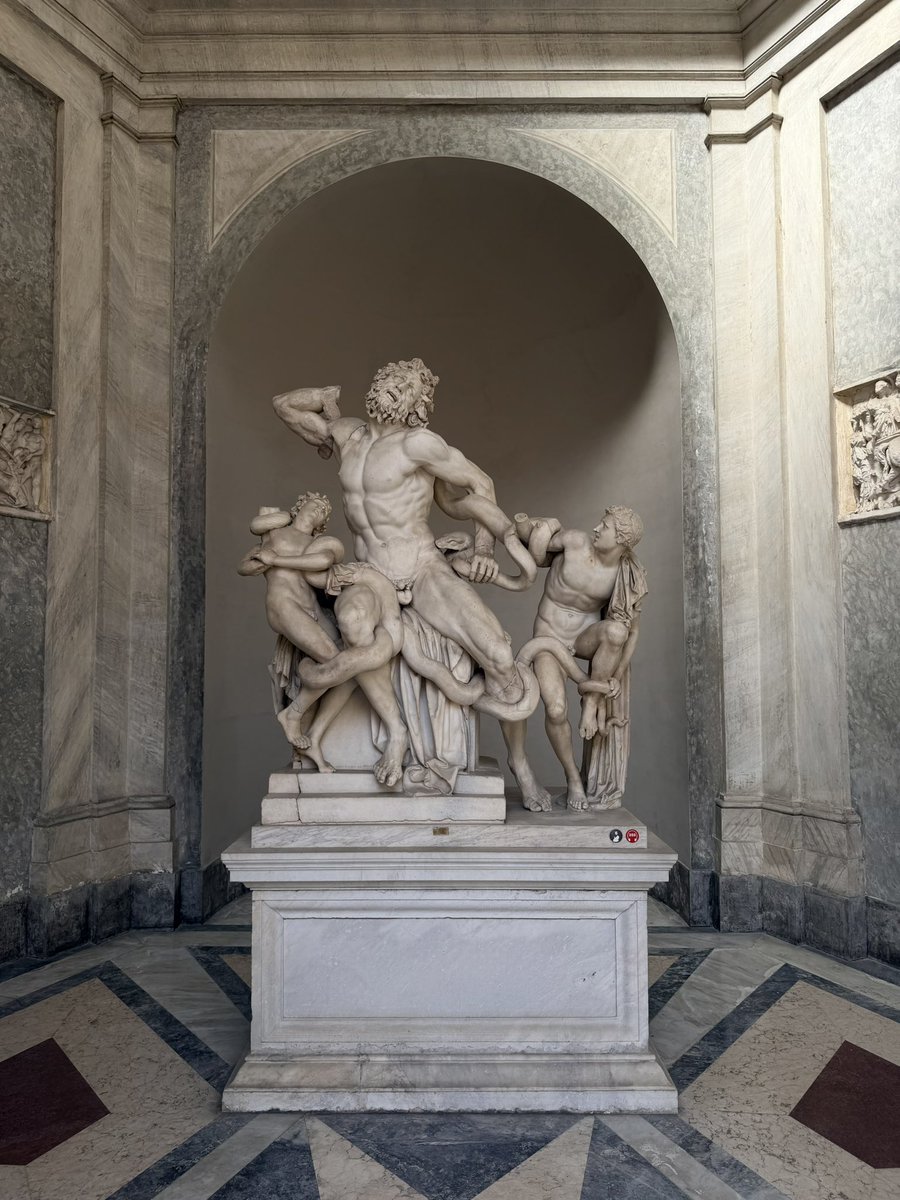 luccost4's tweet photo. Roma Amor 🇮🇹 https://t.co/oKbxINyzUo