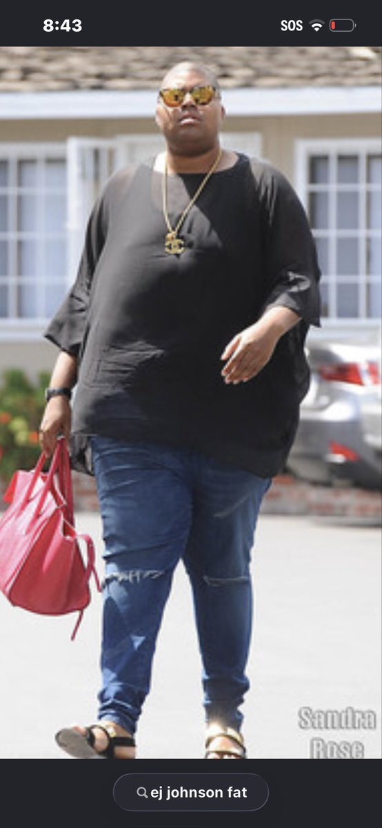 Flowers2Lady's tweet photo. @selfishseethal Hello yess remember this was him before his weight lost surgery wake up he is very ugly with money it do id do nothing https://t.co/uAtVwrawin