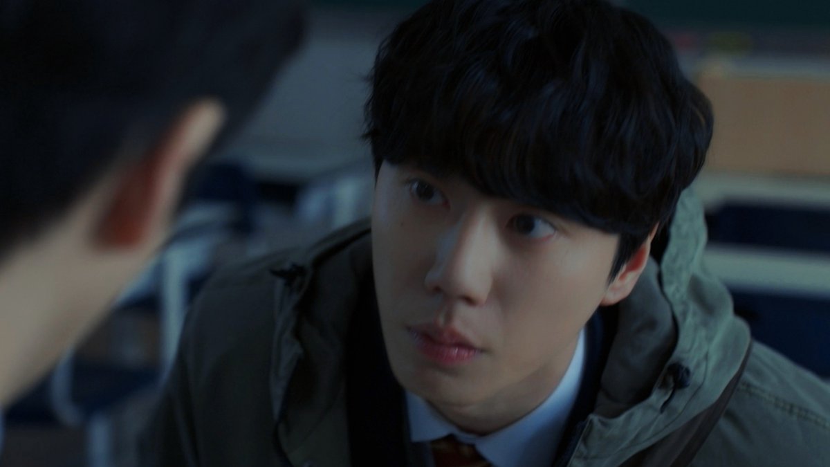 ffairyofsoap's tweet photo. 실종? 지휘? 총상? 
무슨 소리를 하는거야, 강비오너꿈꿨어? 
오늘 나랑 포핸즈 연습하러 안 갈거야? https://t.co/P7TQ8mQlA3