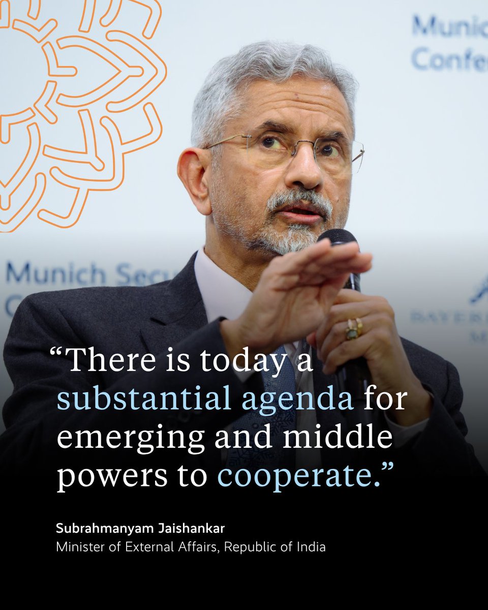 MunSecConf's tweet photo. Opening #MLMNewDelhi, 🇮🇳's External Affairs Minister @DrSJaishankar highlights opportunities for greater cooperation among emerging and middle powers—from peace and security to trade, resilient supply chains, connectivity, and technology. https://t.co/bdJQdPLlWX