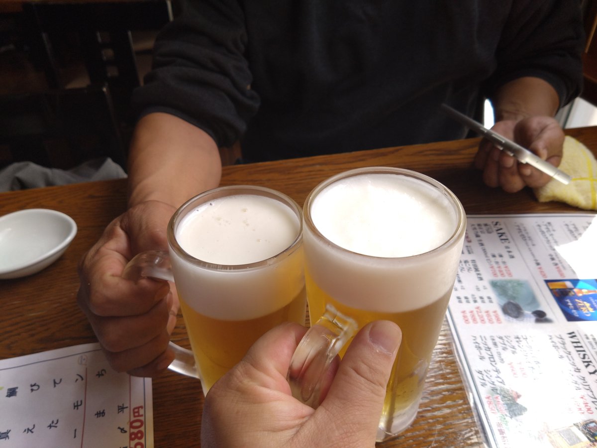ChisaTarou3's tweet photo. 札幌2人オフ会終了
これ全部ちゃんまーの奢りだった

でも酔っ払った奴の相手クッソ面倒くさかった https://t.co/zEsdX2Ybyw