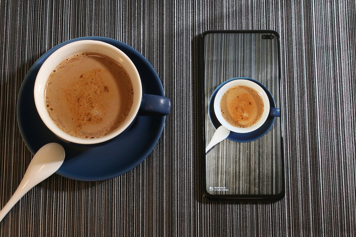 Stampfoun's tweet photo. Un café caliente y una buena playlist, momento perfecto para descansar y disfrutar la tarde https://t.co/IBj6llC0Au
