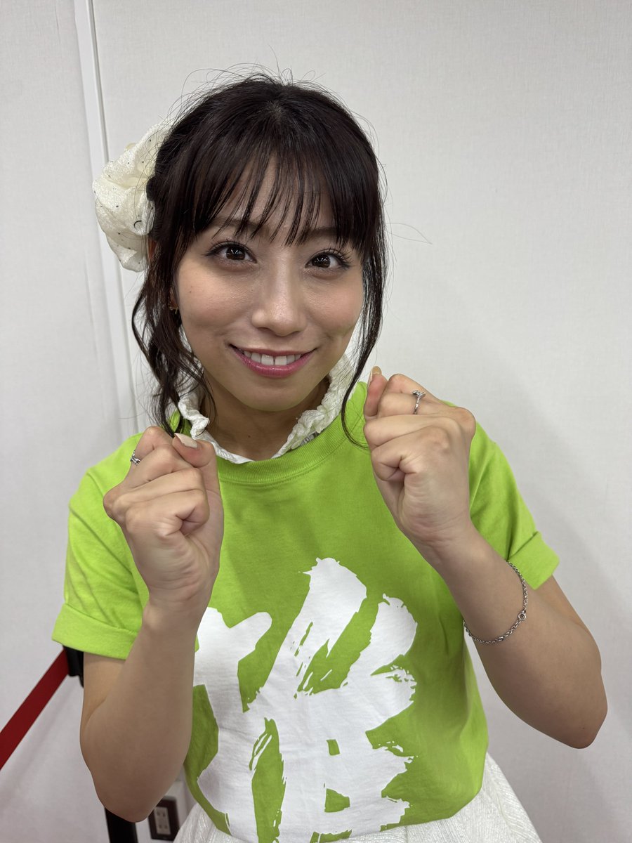 b_bbuuu's tweet photo. 推し寺アイドル祭り、めちゃくちゃ楽しかった！
ハルちゃんが歌って踊るエンジョイ人生見れて最高です！
元気いっぱいもらえました😇
＃坂本遥奈
#推し寺アイドル祭り2026 https://t.co/DDnlnz1dtJ
