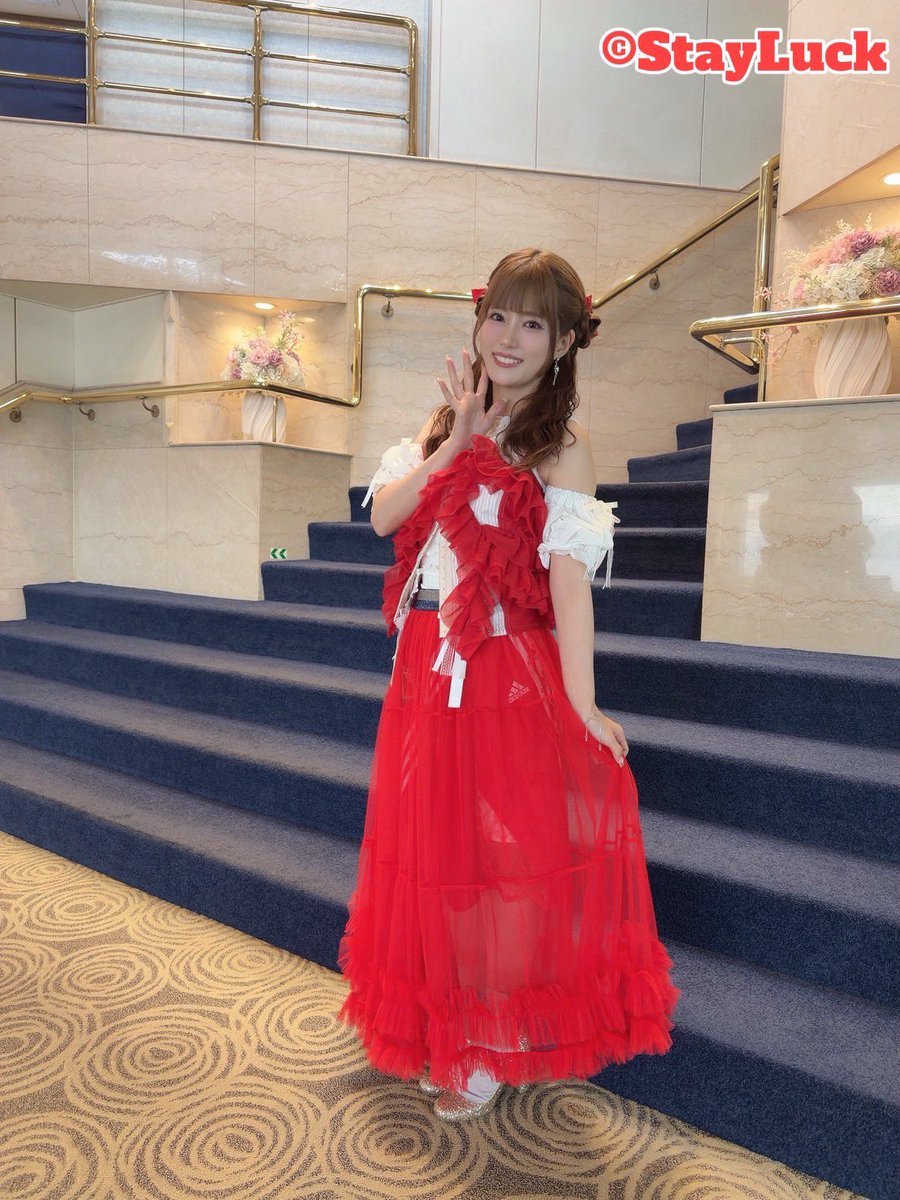 stayluck_tw's tweet photo. 《STAFF》
田中ちえ美のバースデーイベントにお越しくださった皆様、素敵な演奏をしてくださったoniさん、本当にありがとうございました！🚢

感想はぜひ
#田中としあわせ航路
#ローソントラベル
をつけて投稿してくださいね🌟
※撮影した本人の写真の投稿はお控えいただきますようお願いいたします https://t.co/F4es1mg9Mj