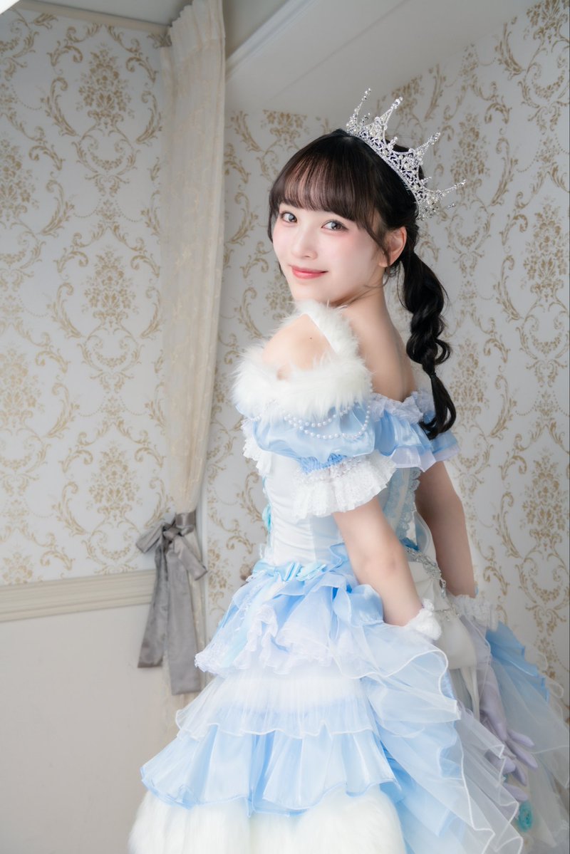 13mizuki_5's tweet photo. 今日10/4はアイドル2年記念日🩵
2年間中村みずきを応援してくれてありがとう✨ https://t.co/RLCpO2GB5n