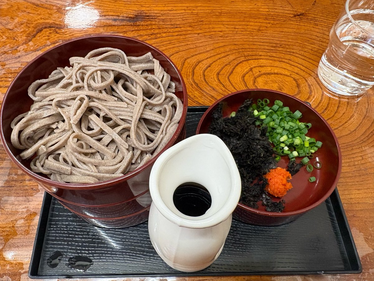 hazeepwxt's tweet photo. 広島から帰宅〜〜！
���根旅行めちゃくちゃ楽しかった！！！
食べ物ばかり笑
明日��仕事ですが、がんばります！！！ https://t.co/PVsyaifgZX