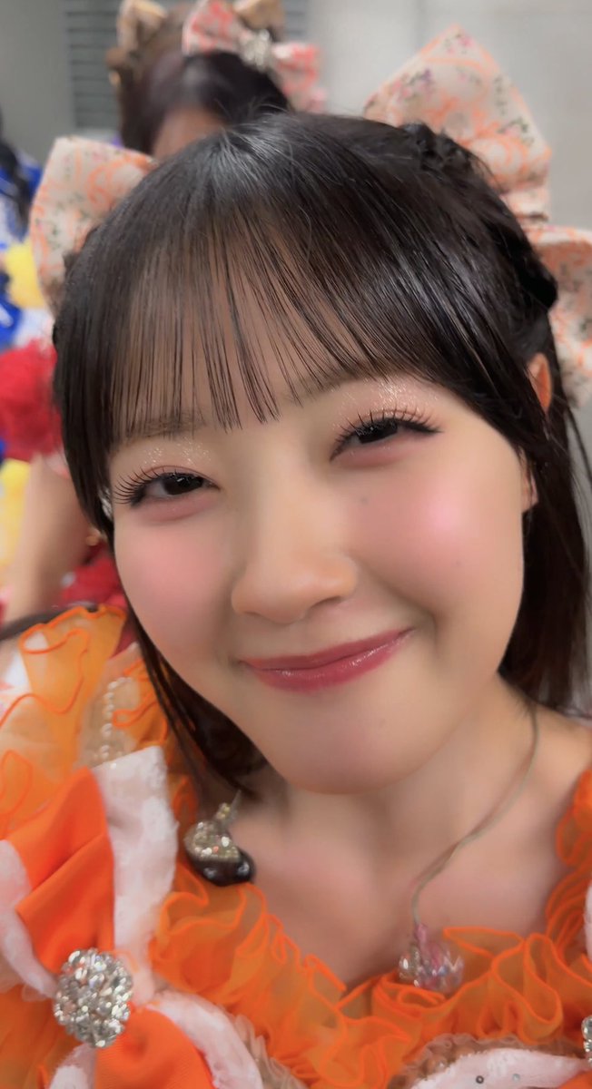madinin's tweet photo. そんな中でも我が推し🧡
すでに最初のツンからツンしきれてないのがかわいいぞー！🧡
そのあとのにっこりもかわいすぎー！🧡
そして今日の髪がちゅるんちゅるんすぎや！🧡

#川本笑瑠 https://t.co/PwvpJX0o2J