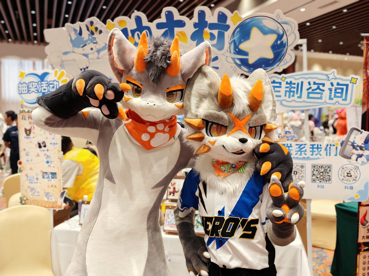 KiraBeta0423's tweet photo. In HiFurry

#fursuit #furry https://t.co/nGTIuuvyty
