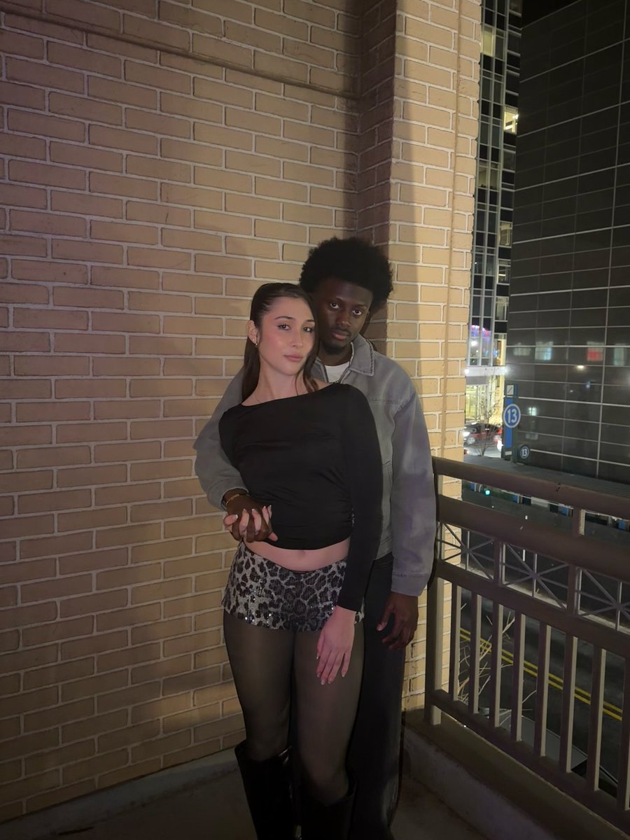 SageHunt64853's tweet photo. #InterracialCouple #WWBM #WhiteWomanBlackMan #BlackManWhiteWoman #MixedCouple #InterracialLove #BNWO https://t.co/X5pixuZ7ch