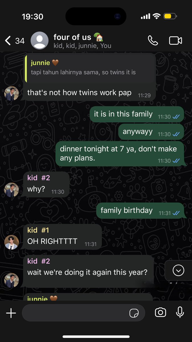 lufterrayie's tweet photo. gyujun five tweets au ft. dohoon &amp; james as their kids
[from that prompt]

episode family birthday https://t.co/SkNjHopu3w