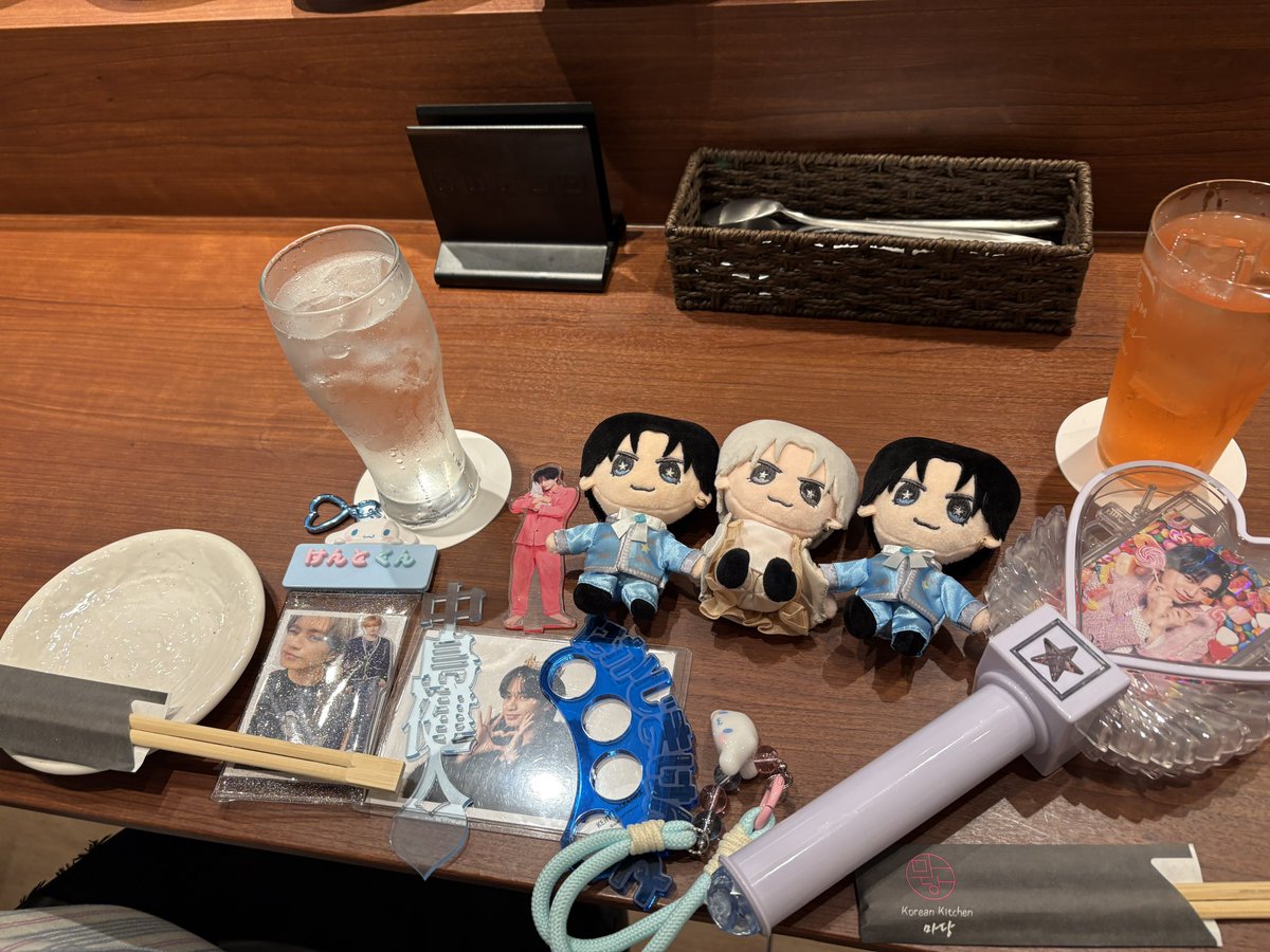 C0n0tan's tweet photo. 今日は、今軸の好きな男皆して韓国に
おるから、
ティーちゃんライビュ見てから、
こちらに

1月の有明から、
国内ホルツ、
アジアツアーまでぜんっぶ
ほんっとお疲れ様ティーちゃん！！！ https://t.co/KdvZYHzsf4