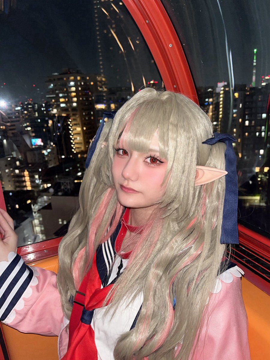 mee_ee80's tweet photo. cos. 🌈🕒/🍼

景色よりこっちを見てよ‼️

 #コスフェスTDC  #レイパラ https://t.co/rJHrwszKAb