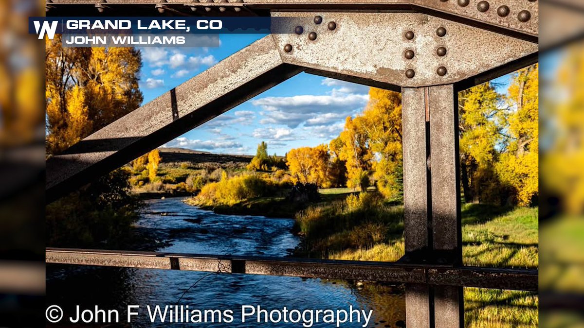 WeatherNation's tweet photo. FALL FOLIAGE: Check out the stunning fall foliage in Grand Lake, CO.

Many spots along the Rockies are now reaching peak to past peak foliage. Show us your foliage photos below! #COwx https://t.co/ManaDyGzsl
