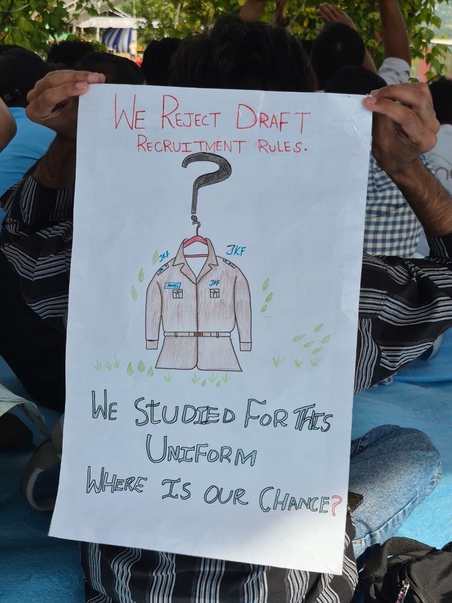 forestandcoffe's tweet photo. Day 14 of PEACEFUL PROTEST | Day 6 of CHAIN HUNGER STRIKE
What began as a demand for justice has become a call that cannot be ignored.
We stand firm—not for privilege, but for fairness, dignity, and a better future.
The silence must end. It’s time to listen. It’s time to answer. https://t.co/VCIUwsrxyJ