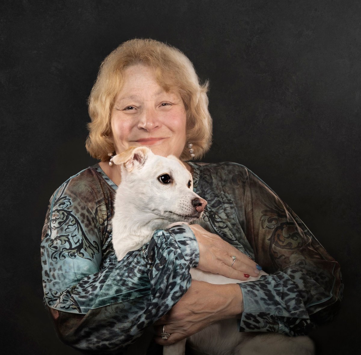 aamdsif's tweet photo. On World Animal Day, here is a story of how Davina helps Jane as she continues to negotiate life with MDS, or Myelodysplastic Syndromes.
Read the update of here story here: https://t.co/ggEB33RdQP
Does your pet help your emotional or physical health as you live with aplastic anemia, MDS, or PNH?  Let us know how in the comments, or write help@aamds.org to send your response.

#aplasticanemia #mds #pnh #bonemarrowfailure #bloodcancer
