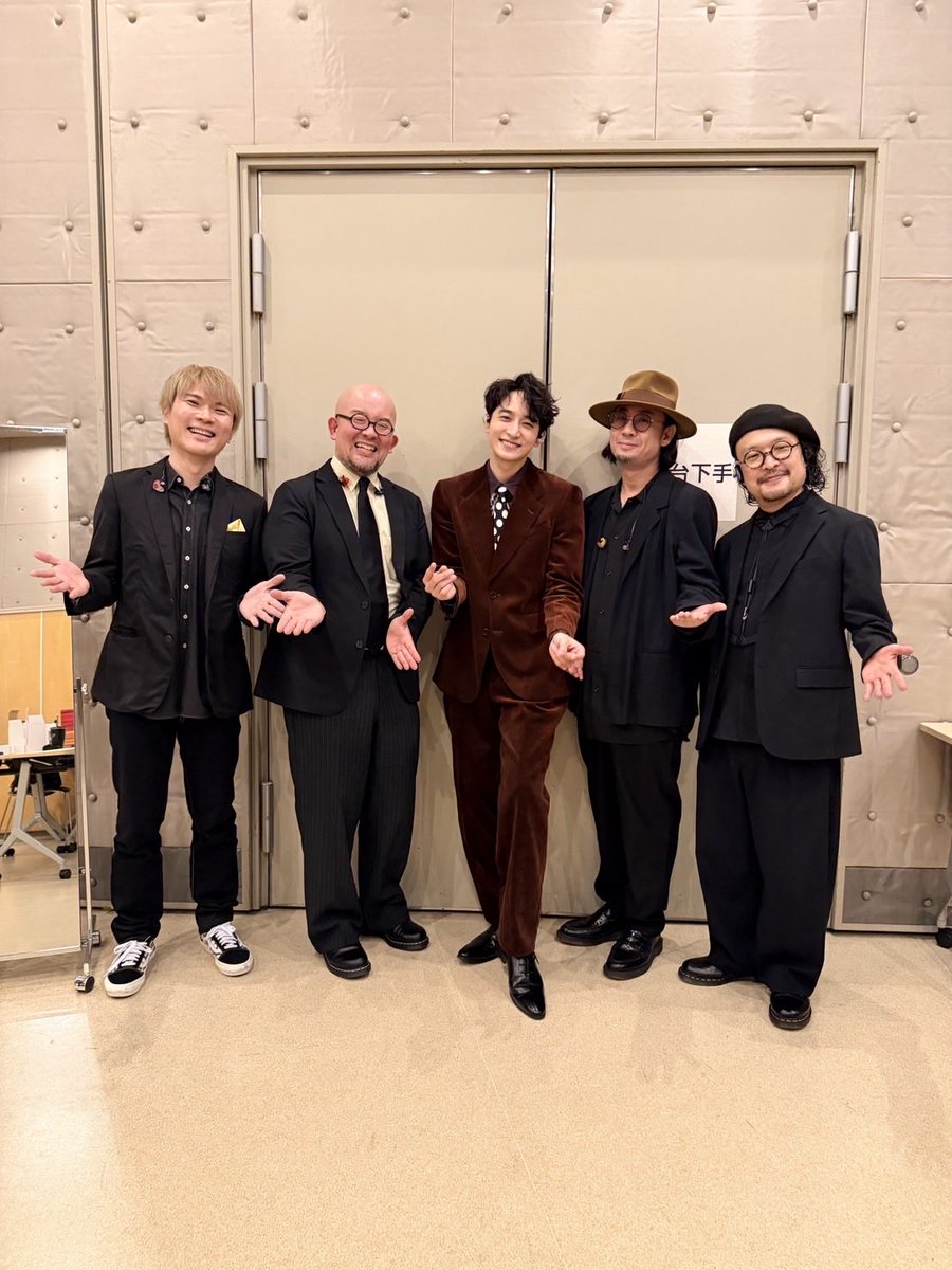 fairybassmorita's tweet photo. 品川インターシティホールにて
小関裕太さんコンサート。
素敵な音楽家の方々と良い時間を過ごせて幸せでした。
ブラウン管の画面を久々に見てノスタルジー。 https://t.co/28PVkaAuqJ
