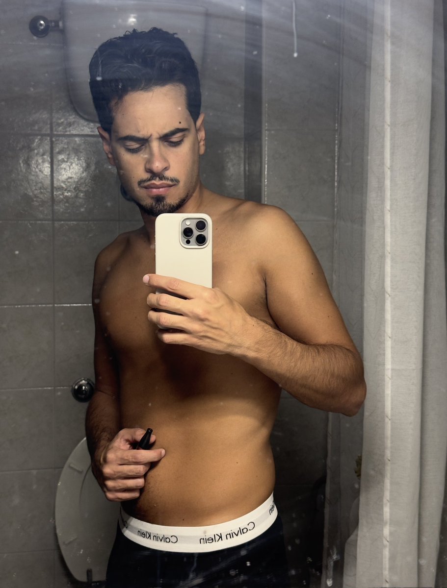 ccfulvio's tweet photo. 🤒 https://t.co/gG4oclkIgK
