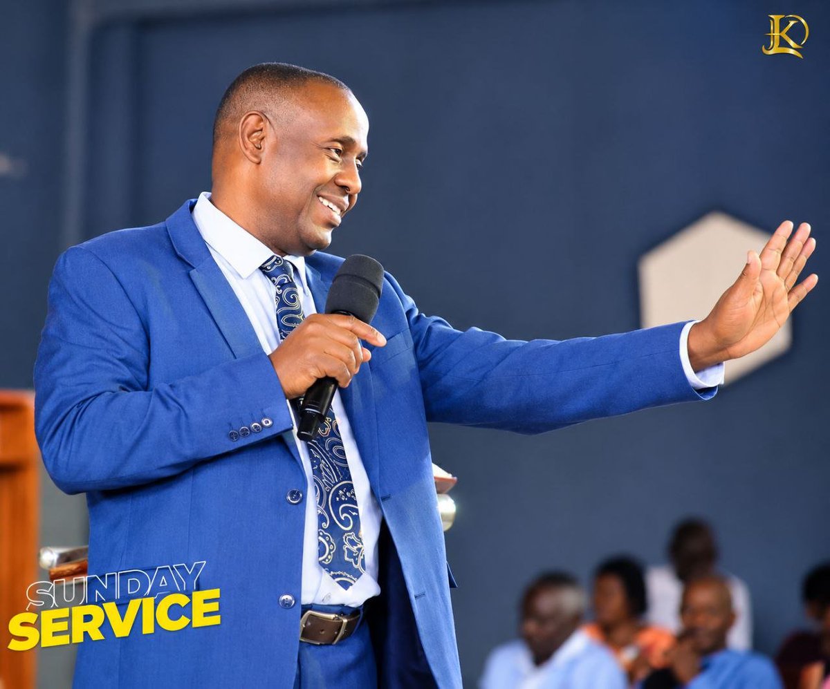 kl_dickson's tweet photo. Elisha didn't get the double portion because he prayed the longest — he got it because he SUBMITTED the longest.
Your submission to God's anointed one over you is a ladder to your mantle! Dr. KL Dickson
https://t.co/XCh3MBzLVB
#LiveService
#ArmorOfGod https://t.co/m98y03U900