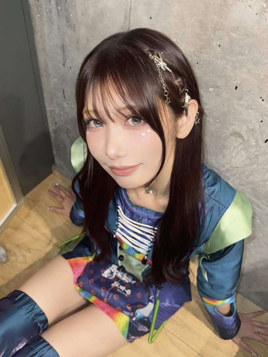 ria_revolution's tweet photo. 何度ここへ来てたって …
大阪弁は上手になれへんし … .⊹˖ᯓ★. ݁₊ https://t.co/zxEd1MwmDk