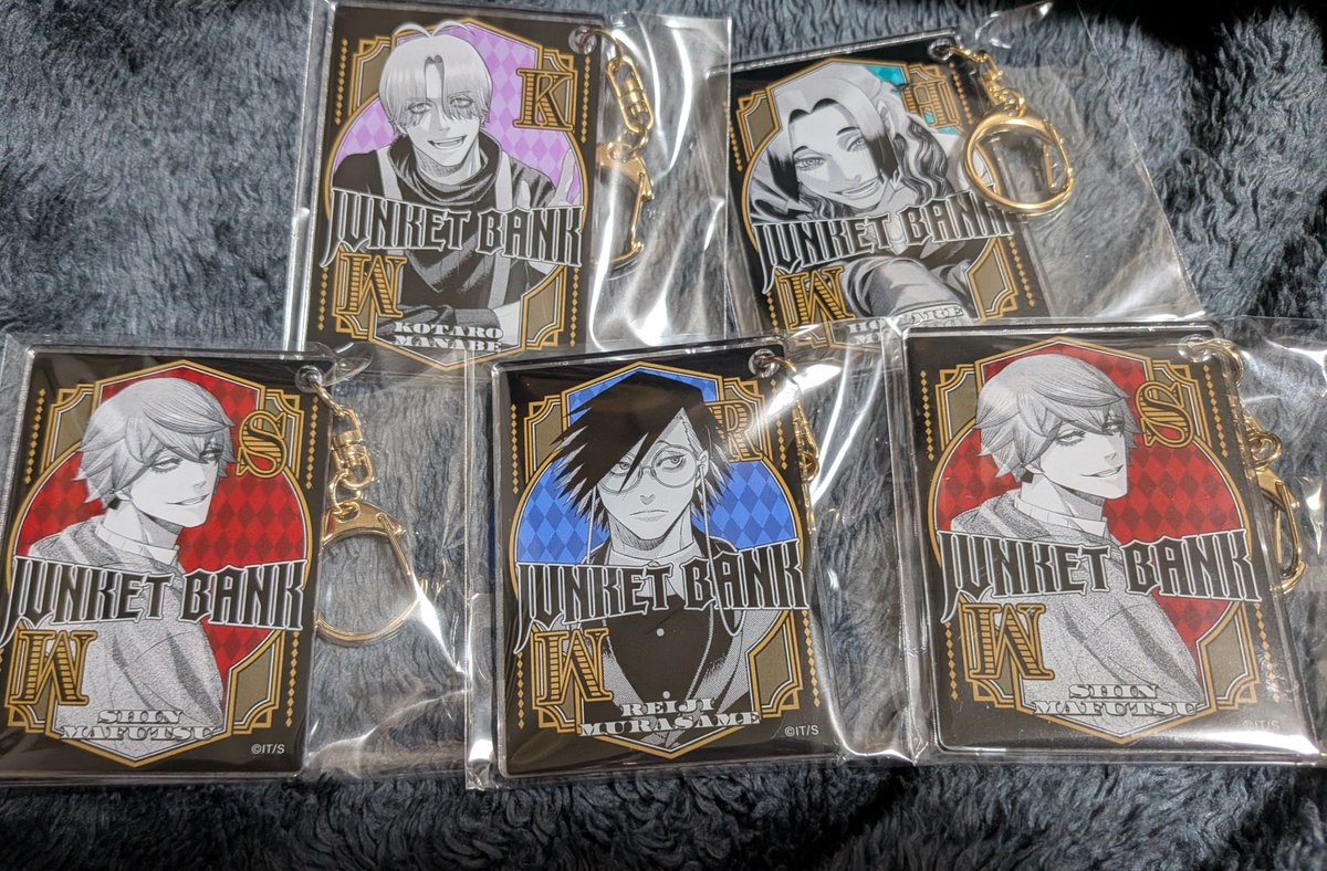 TefrentApolo's tweet photo. 見かける度に1個ずつ買って今、5つ買ったことになるんですけど
僕はワンヘッドしか引けないみたい https://t.co/Jb5m044BTa