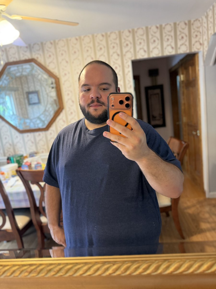 MrBadBit's tweet photo. It’s my birthday! 🎉 

I wanted to celebrate turning 35 with a goal to be under 300 pounds.

I worked my ass off this month and now…

Not only do I weigh 296 pounds. But I’ve lost over 100 pounds! https://t.co/DmtkI5QH7x