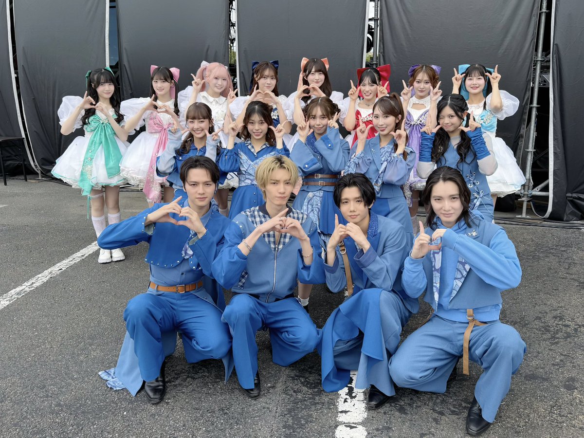 madeintohoku's tweet photo. ✶⋆.˚ ありがとうございました ๋ ࣭ ⭑

『a-nation2026』

📸 #ONELOVEONEHEART 産とお写真撮っていただきました！

@LOVEONE_staff #anation2026 
#いぎなり東北産 #スターダストプロモーション https://t.co/kAeX3CzlYY