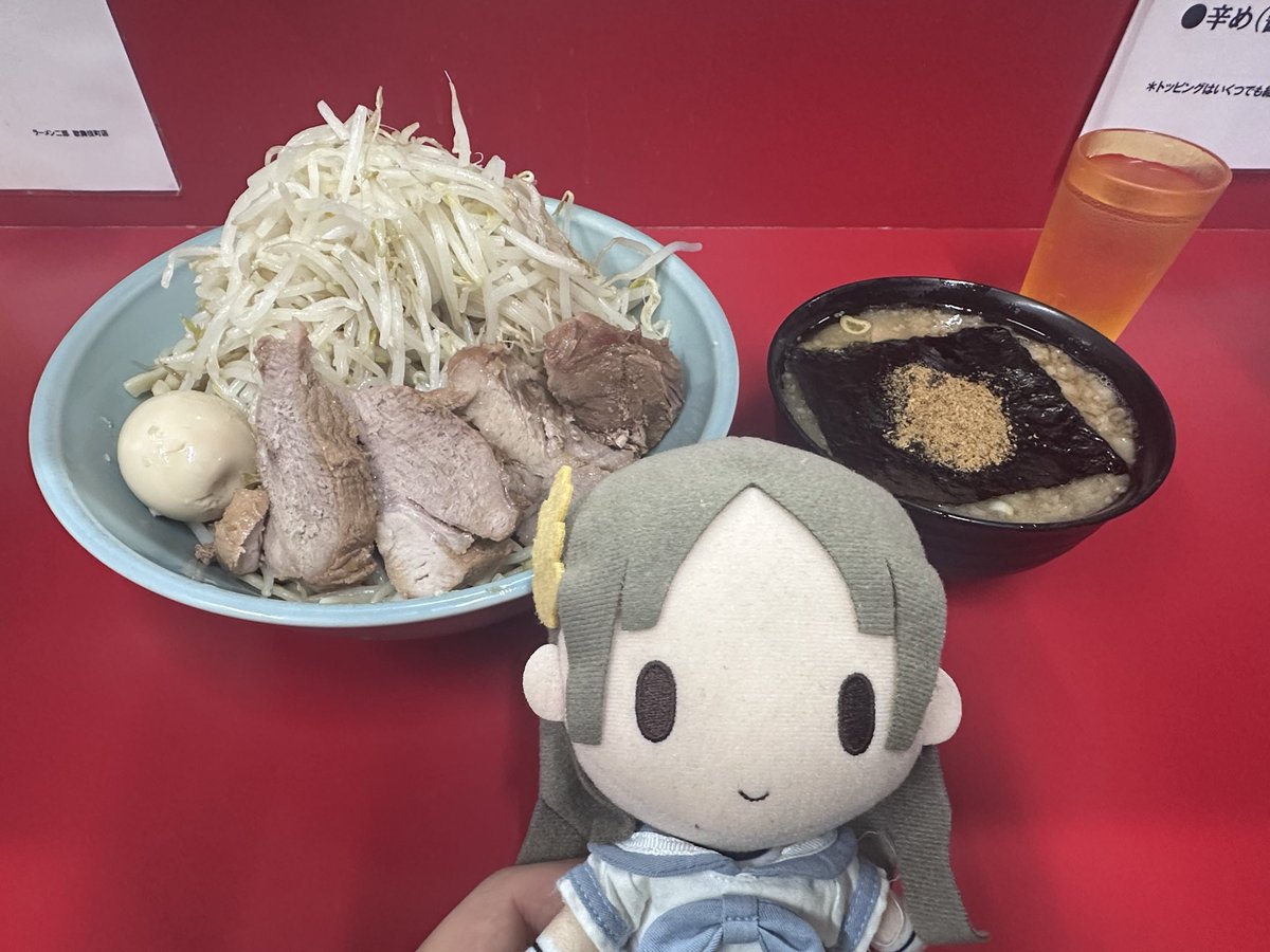 Serdar6920's tweet photo. 千奈ちゃん...ラーメン二郎新宿歌舞伎町のつけ麺だよ https://t.co/ZpMhDUZnZm