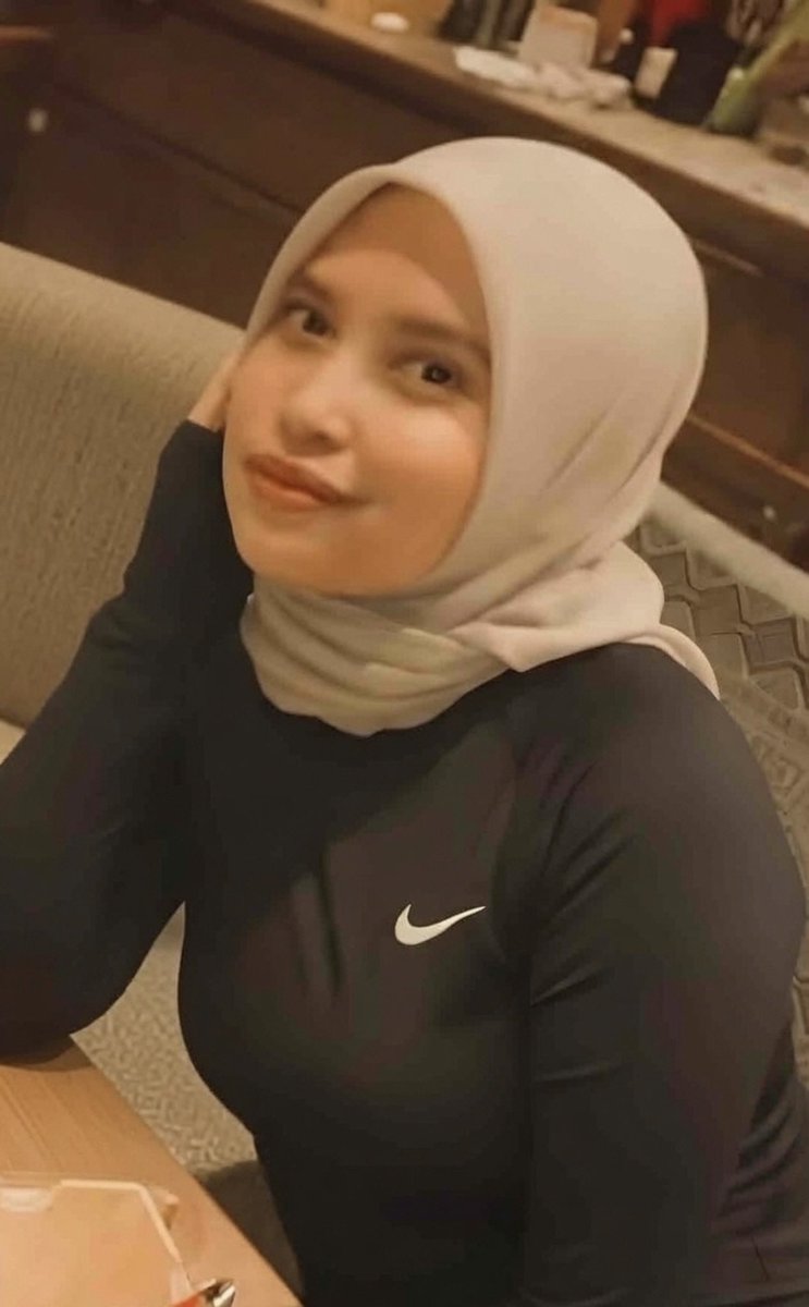 DevilishDaddy91's tweet photo. A good lil cuck sent me his hijabi gf to use/abuse &amp; expose… he wants to watch me breed her with my superior dick

Who’s girl is next? DM’s open https://t.co/xJdUSycEFA