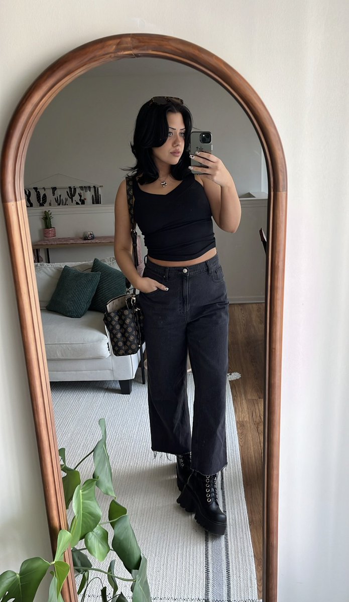 _S0URCANDY's tweet photo. The difference of 34lbs 😳 I feel so much better. Back to usual me 🥰 https://t.co/1UsfHQckaH