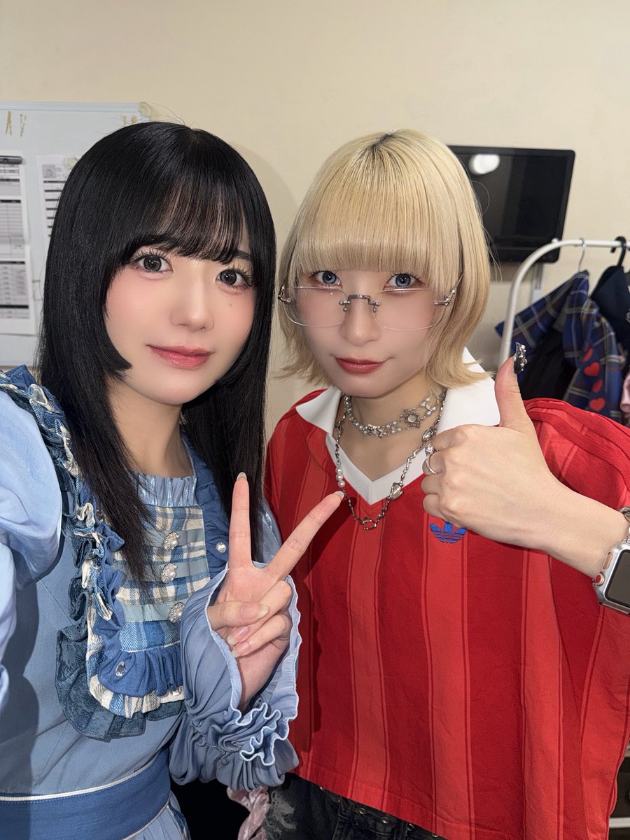tsukumoneru's tweet photo. #ピンキーフェス ありがとうございました！
CYNHNはピンさんに4曲振り付けしていただいていて、今日は楽の上塗りをコラボさせていただきました🩵

初主催フェスお疲れ様でした> ̫<♩
今後ともよろしくお願いします！ https://t.co/SzdkM2HexP