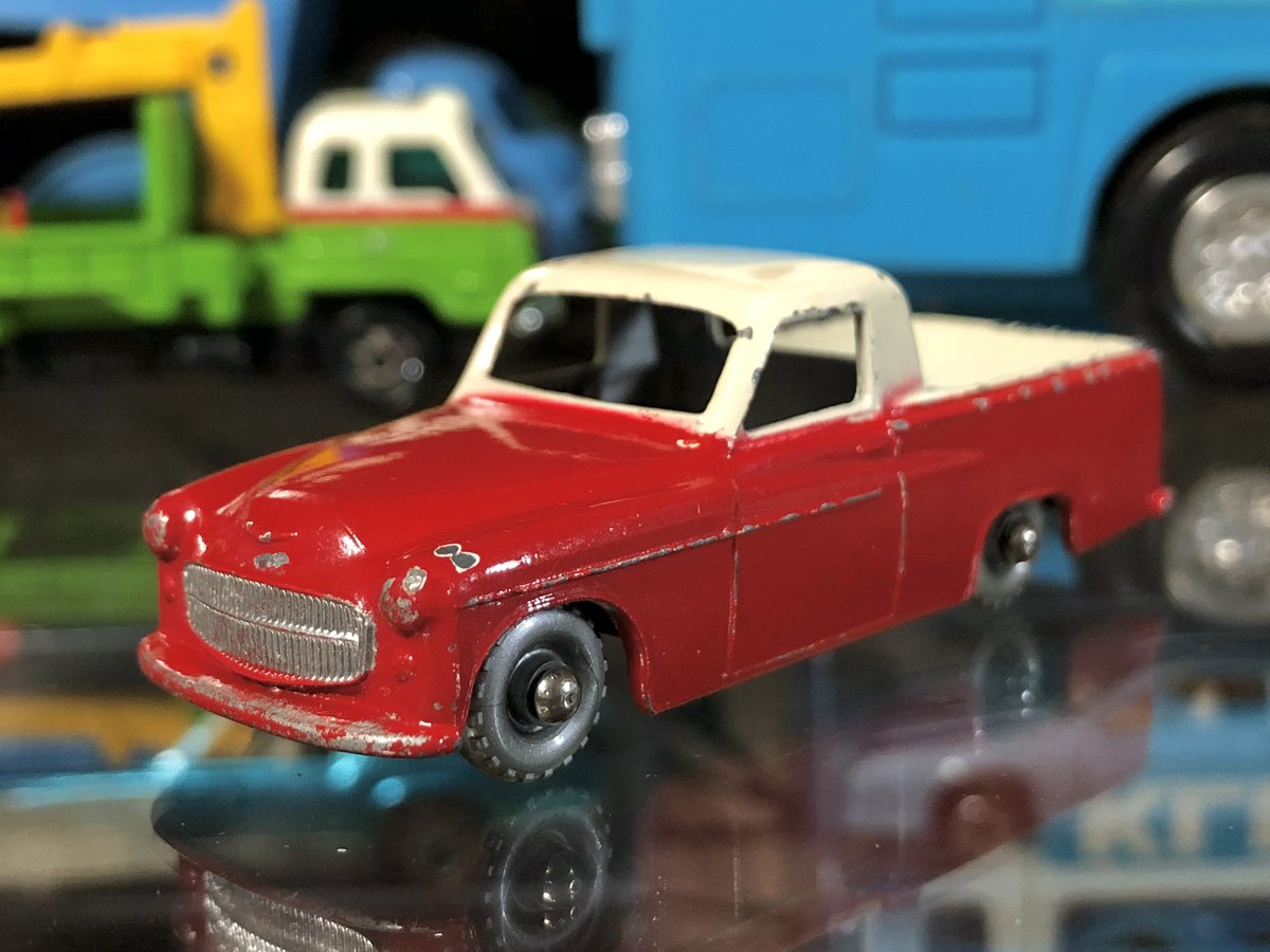 sakamo01100's tweet photo. MATCHBOX 50
Commer Pick-up Mk Vll https://t.co/QsqMuQaC3I