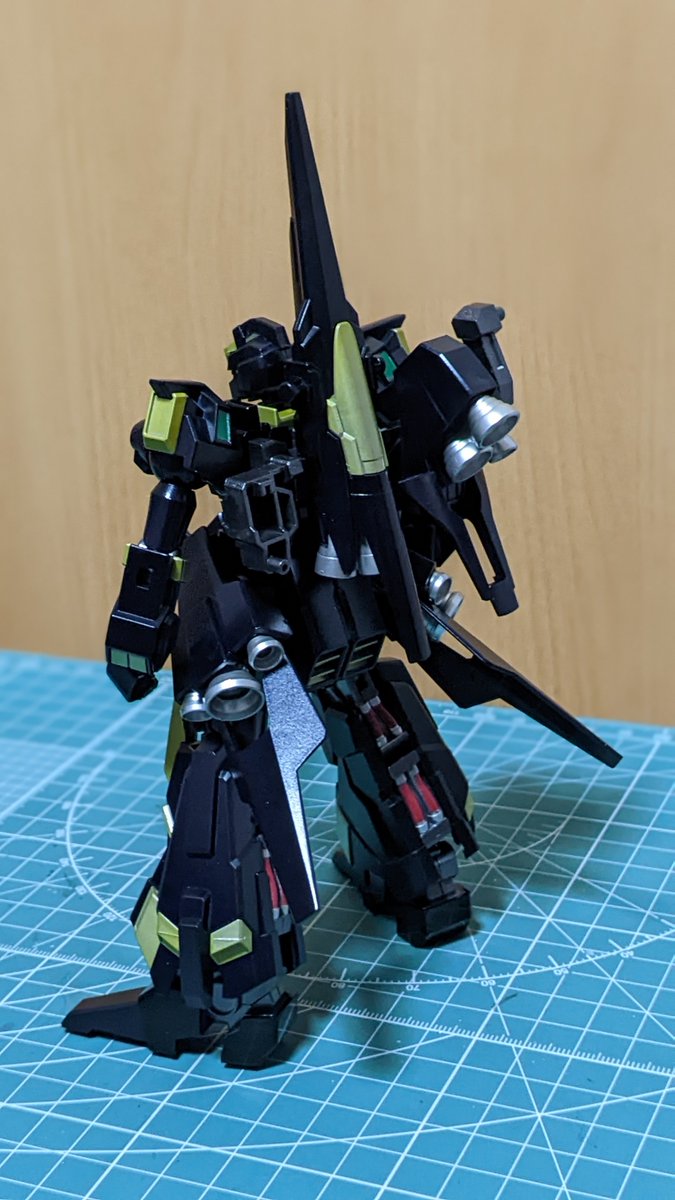 Yosuke_msm07s's tweet photo. HGリゼル進捗
途中まで塗装を進めた。
アレンジカラーで塗ってみたけど、なんかイメージと違う、不安🤨
#ガンプラ
#リゼル https://t.co/Uf71iu6Fr3