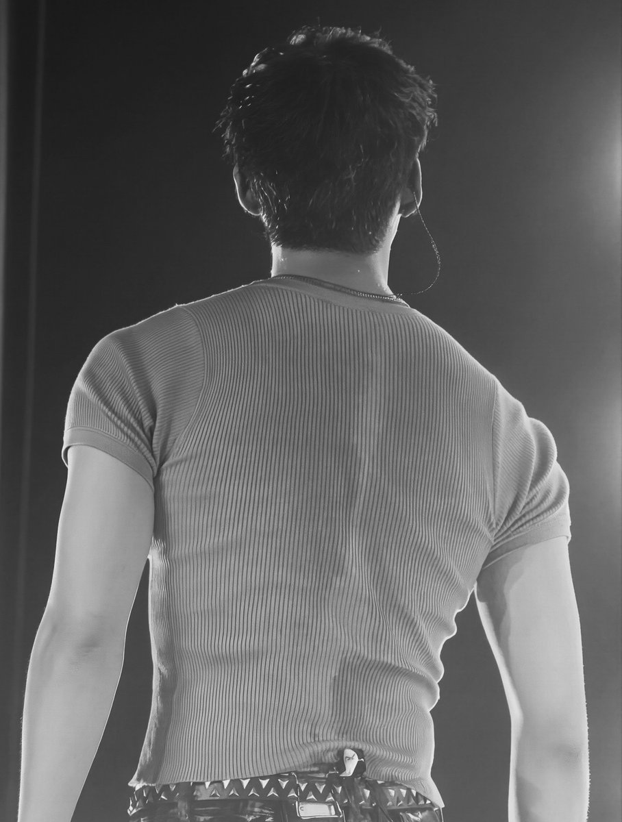 jaybmoment's tweet photo. Your back says it all — you carry so many dreams on your shoulders. We’ll always be right here, cheering for you. 💚✨

#JAYB #제이비 #재범 #Jaebeom @defjaybkr https://t.co/Beb94gqR4D