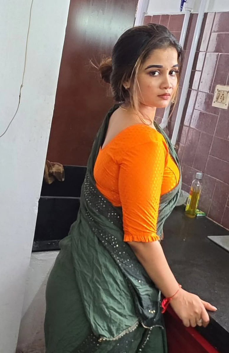 eskuttty's tweet photo. Average wife material 💌 https://t.co/gLgBLXfgdt